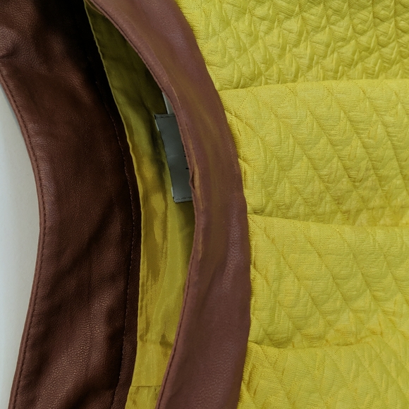 HD in Paris Anthropologie skirt size 6 - Picture 2 of 3